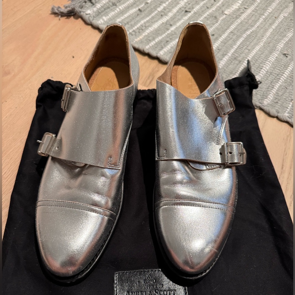 The Office of Angela Scott metallic silver monkstrap oxfords, size 9.5